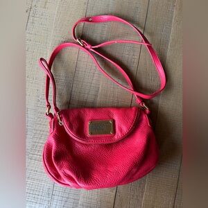 MARC BY MARC JACOBS
Leather Crossbody Bag